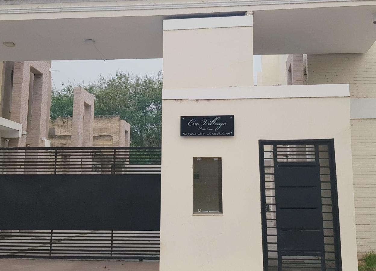 Sobrado 6 Amplo E Confortavel Em Condominio Corumbá Zewnętrze zdjęcie